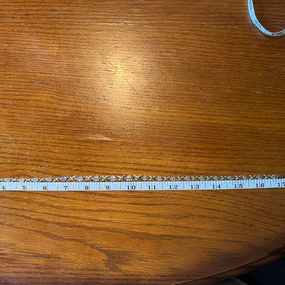 10k Gold XOXO Necklace  17” - Picture 5 of 6